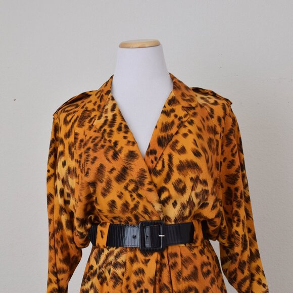 Vintage 80s Animal Print Rayon dress by  Sarah Taylor | size‎ 11/12 - Picture 4 of 10